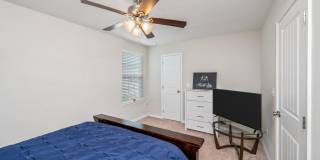202 Wainwright Drive Gallery 30