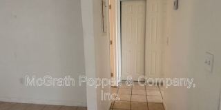 3828 Lakeshore Drive Gallery 7