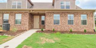 Cable, Internet & Lawn Care Included! Gallery 1