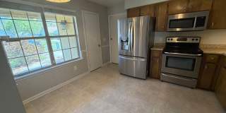 FOR RENT Gallery 6