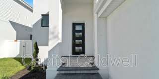 2345 Bahia Vista St Gallery 47