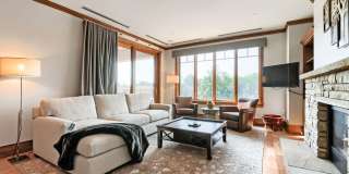 Stylish Boulder Retreat | Pearl Street w/ Views Gallery 9