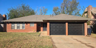 Charming Brick Home with Spacious Backyard in Southeast OKC Gallery 1