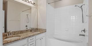 3 Bed 2, Full Bath, 2 Half Bath, 1 Car Garage Townhome near MacDill AFB Gallery 23