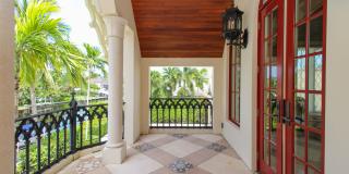 ** AQUALANE SHORES CUSTOM-DESIGNED 4 BEDROOM/5.5 BATH PRIVATE POOL HOME ** SEASONAL ** LUXURY ** AMAZING WATER VIEW ACCESS TO GULF OF MEXICO ** Gallery 67