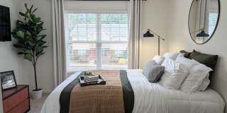 University Suites - Student Housing University Suites - Student Housing Gallery 2