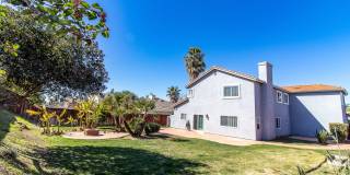 Spacious 6 Bedroom Home With Huge Backyard! Gallery 30