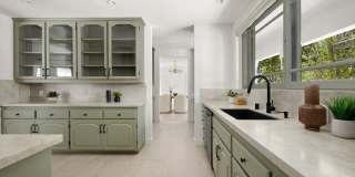 712 N Rodeo Dr Gallery 14