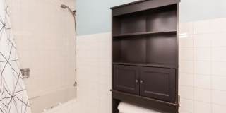 2204 Clybourn Gallery 7