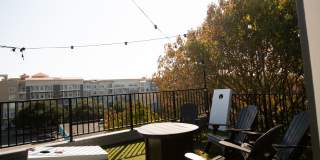 2510 Pacific Avenue - 1 Gallery 23