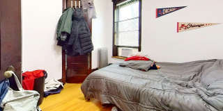 Top Floor Wrigleyville Two Bed Includes Heat Gallery 6