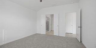 NEW CONTRUCTION 3/2/2 FOR LEASE IN SHERMAN! Gallery 24