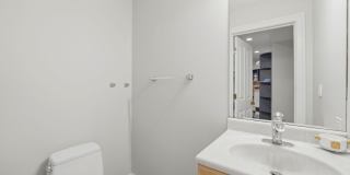 2181 2nd Street Gallery 33