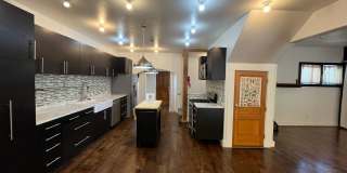 217 Nw 22. 3 bed. 2 bath, 1 car garage w/ storage Gallery 6