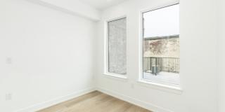 2002 FRANKFORD AVE Gallery 17