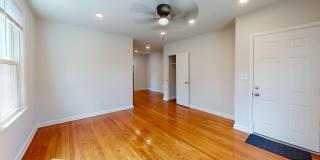 1549 Montana Avenue NE Gallery 1