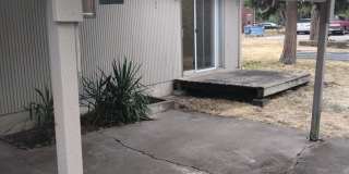 Adorable 2 Bedroom Home! Gallery 1