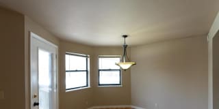 Wonderful apartment available with 2 primary bedrooms Gallery 15