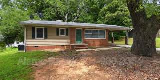 1007 Green Circle Dr Gallery 1