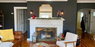 3 Bed Home with a Yard and Garage! Available for July! Gallery 1