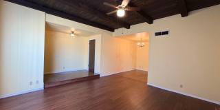 Mesa 2 Bedroom 1 Bath in Triplex Building Gallery 4