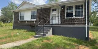 Charming 3BR Home with Hardwood Floors & Spacious Yard Charming 3BR Home with Hardwood Floors & Spacious Yard Gallery 1