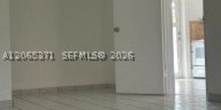 4250 NW 3rd St Gallery 6