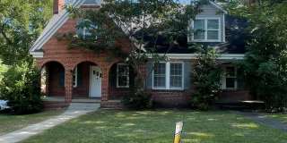 302 South Harden Street Gallery 1