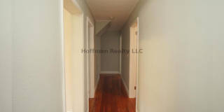 916 East 25th Avenue Gallery 16