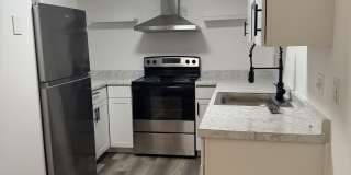 3739 Southway Dr - Apt 38 3739 Southway Dr - Apt 38 Gallery 1