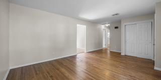 121 Osborne Ave Gallery 6