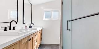 20509 Rhoda Street Gallery 4