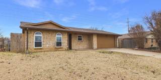 4663 SE Brighton Dr Gallery 1