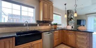 Elegant Browns Valley Four Bedroom Home Elegant Browns Valley Four Bedroom Home Gallery 30