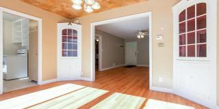330 North Franklin Avenue Gallery 4