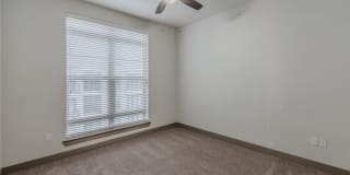 Anthem Cityline Gallery 16
