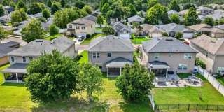 Large 4 bedroom home in Oakleaf Gallery 44