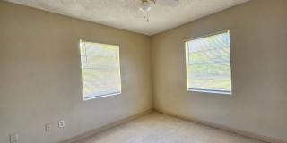 ADORABLE 3 Bedroom, 1 Bath  Block House with a fenced yard in Lakeland *Available Now* Gallery 15