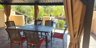 Fully Furnished! Charming 1BED/1BATH private space located in the desirable North Scottsdale ! Gallery 22