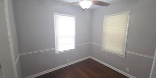 4969 Crittenden Avenue Gallery 14