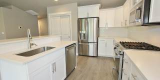 Immaculate Single-Level Home Gallery 9