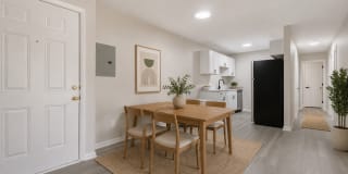 Lakeview Apartments Gallery 3