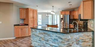 Beautifully updated 4 bedroom home in Southbridge, Waunakee Gallery 17