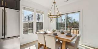 5015 Grayton Alley Gallery 42