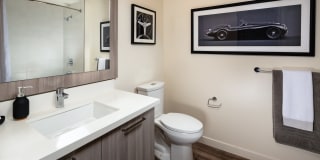 Topaz Apartments Gallery 40