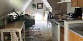 308 East Anderson Street - C Gallery 12