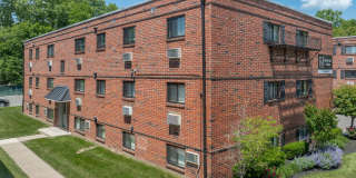 Mount Airy Manor Gallery 1