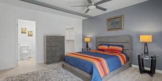 ALL UTILITIES, WIFI AND FURNITURE INCLUDED!! Beautiful Fully Furnished Home with Upgrades & Community Amenities! Gallery 19