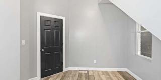 3031 West Flournoy Street Gallery 13