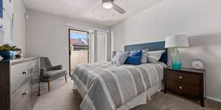 Serafina at South Mountain Gallery 12